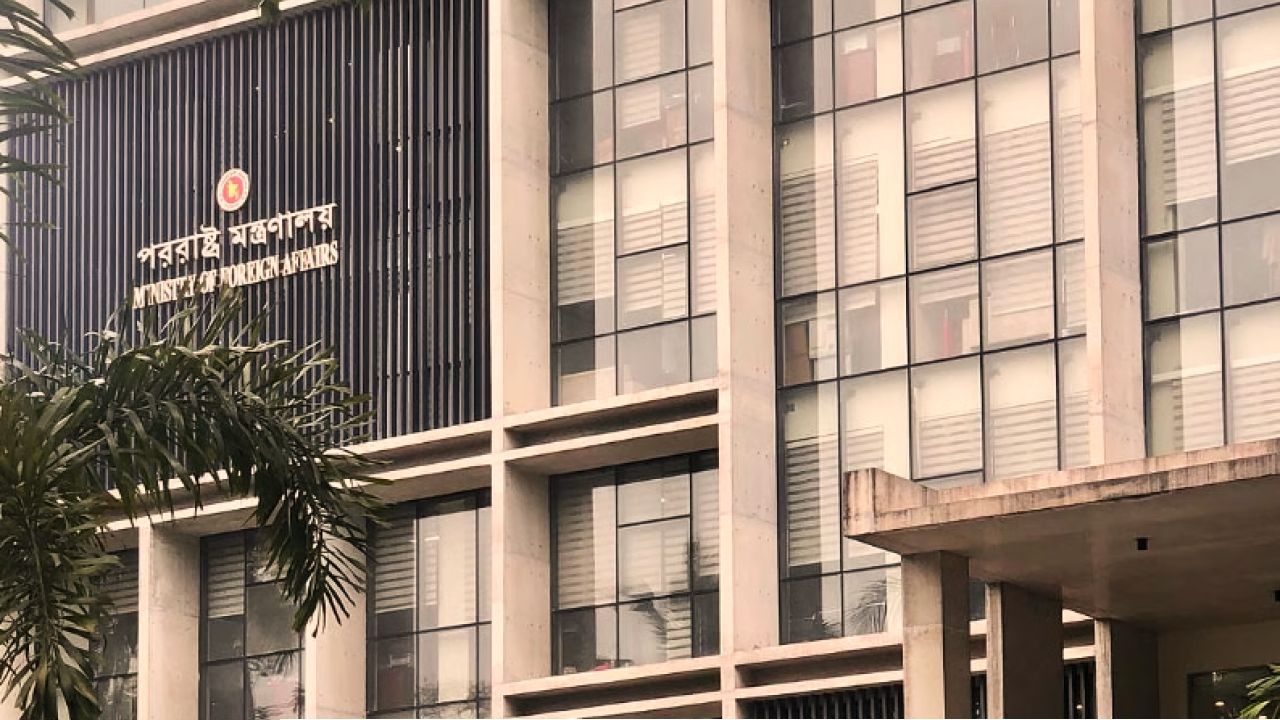 পাঁচ রাষ্ট্রদূতকে প্রত্যাহার